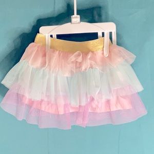 Carters tutu skirt 9 mos. 💕